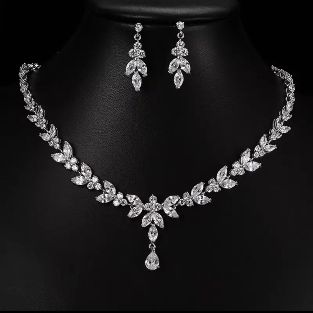 Bridal Necklace set high quality AAA zarconi